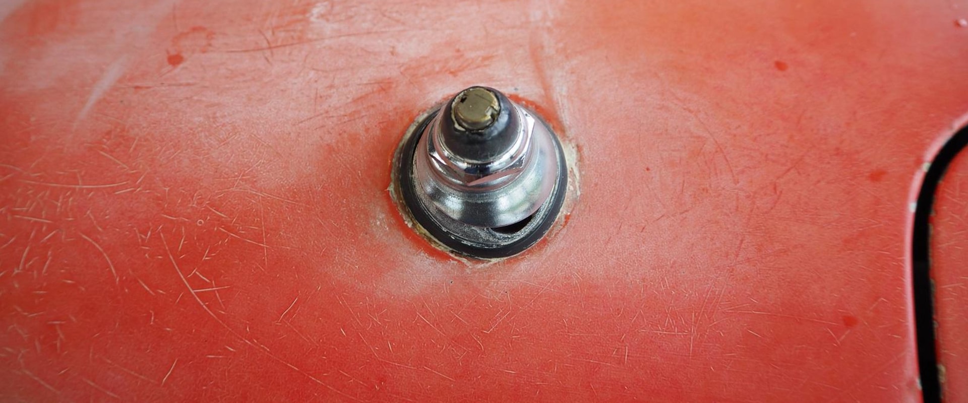 How to Repaint a Car in its Original Color